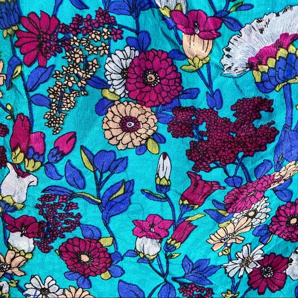 Silk French Connection Floral - Picture 3 of 6